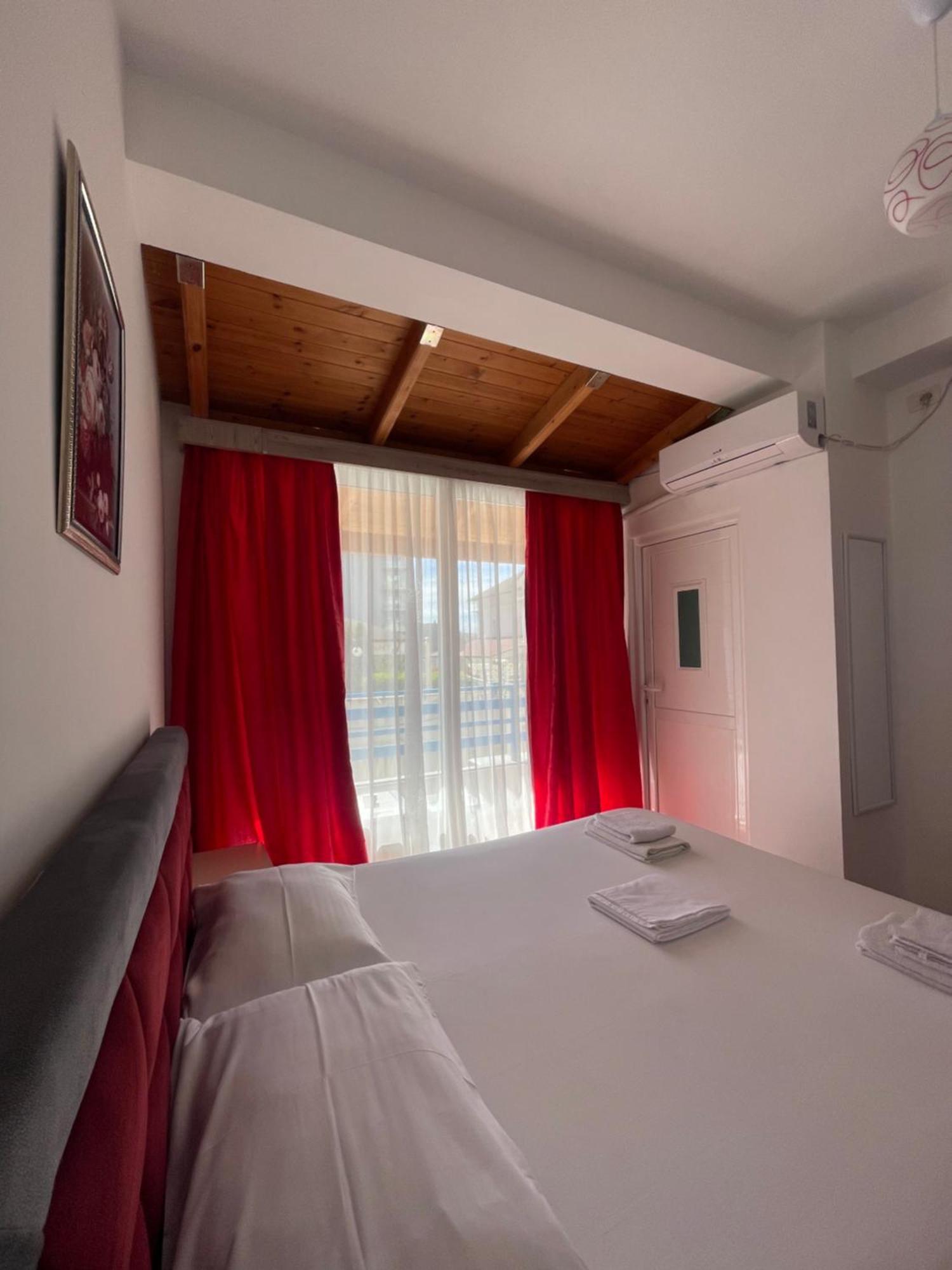 Apartments Monika Saranda Zewnętrze zdjęcie